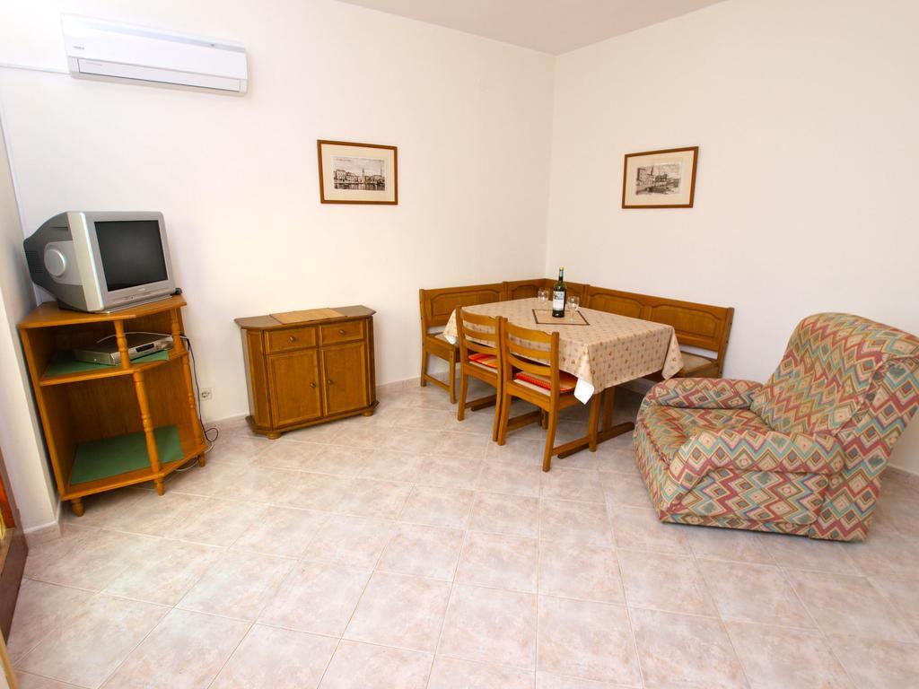 Apartments Angela 1001 Fazana Luaran gambar